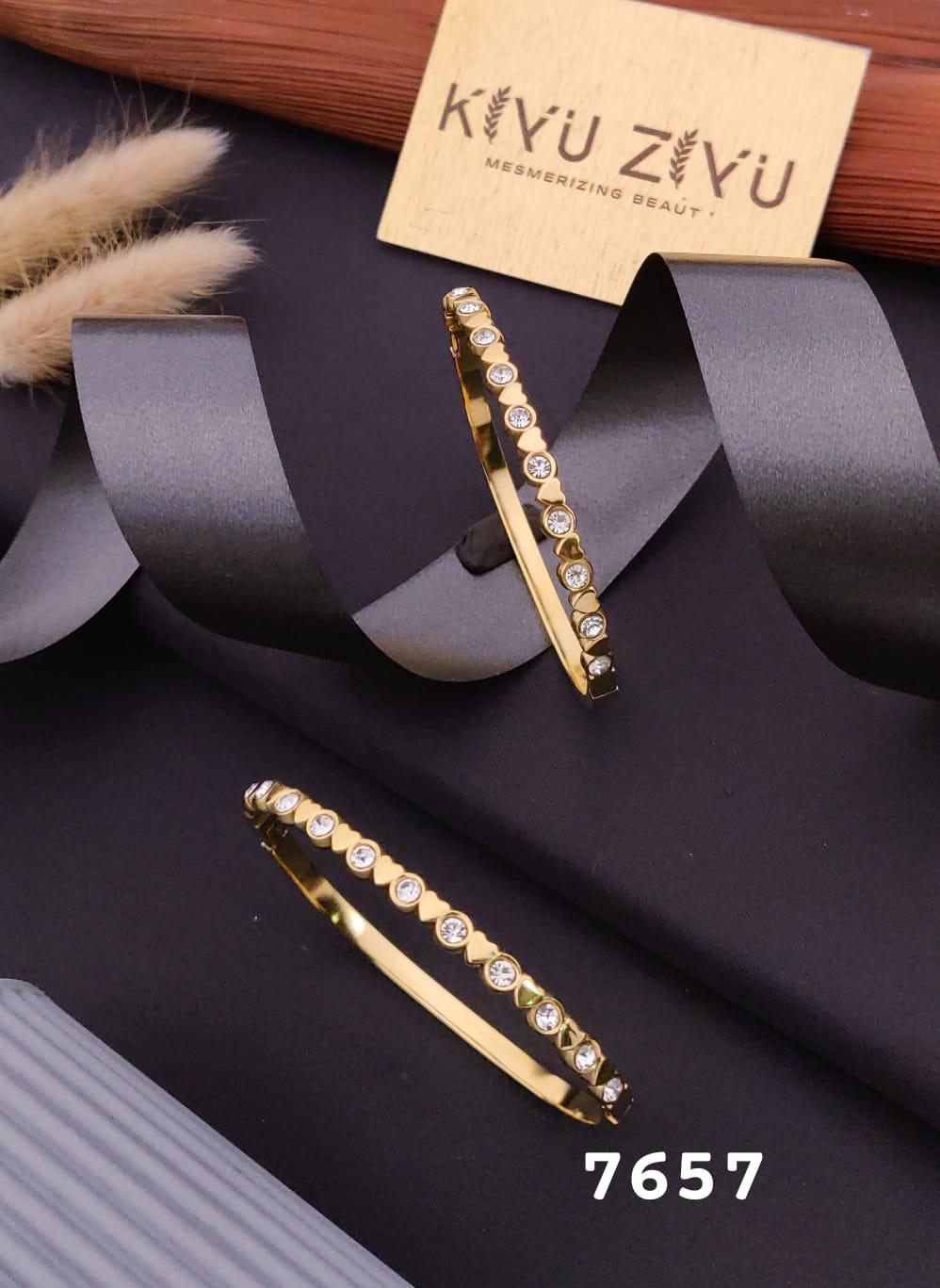 Gold Plated Charlotte Heart Bracelet image 0