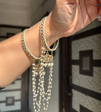 Classy jhoola bangles(one hand) image 0