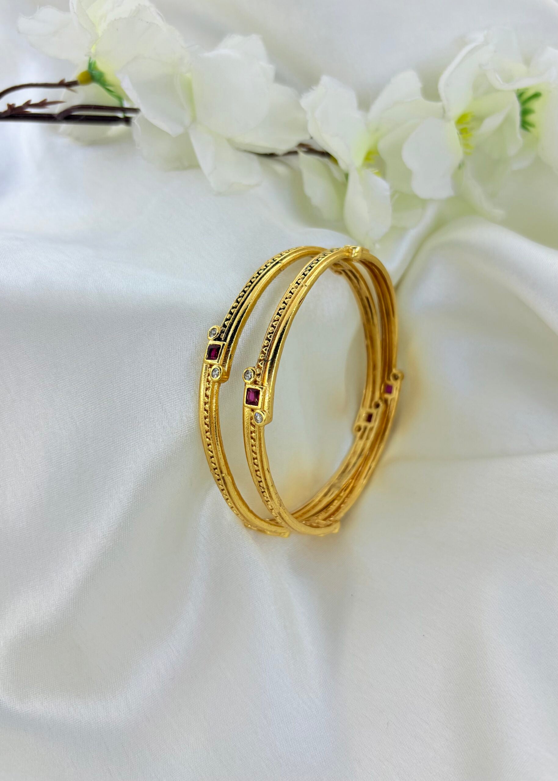 Noor bangles image 1
