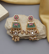NAAZ KUNDAN EARRINGS image 3