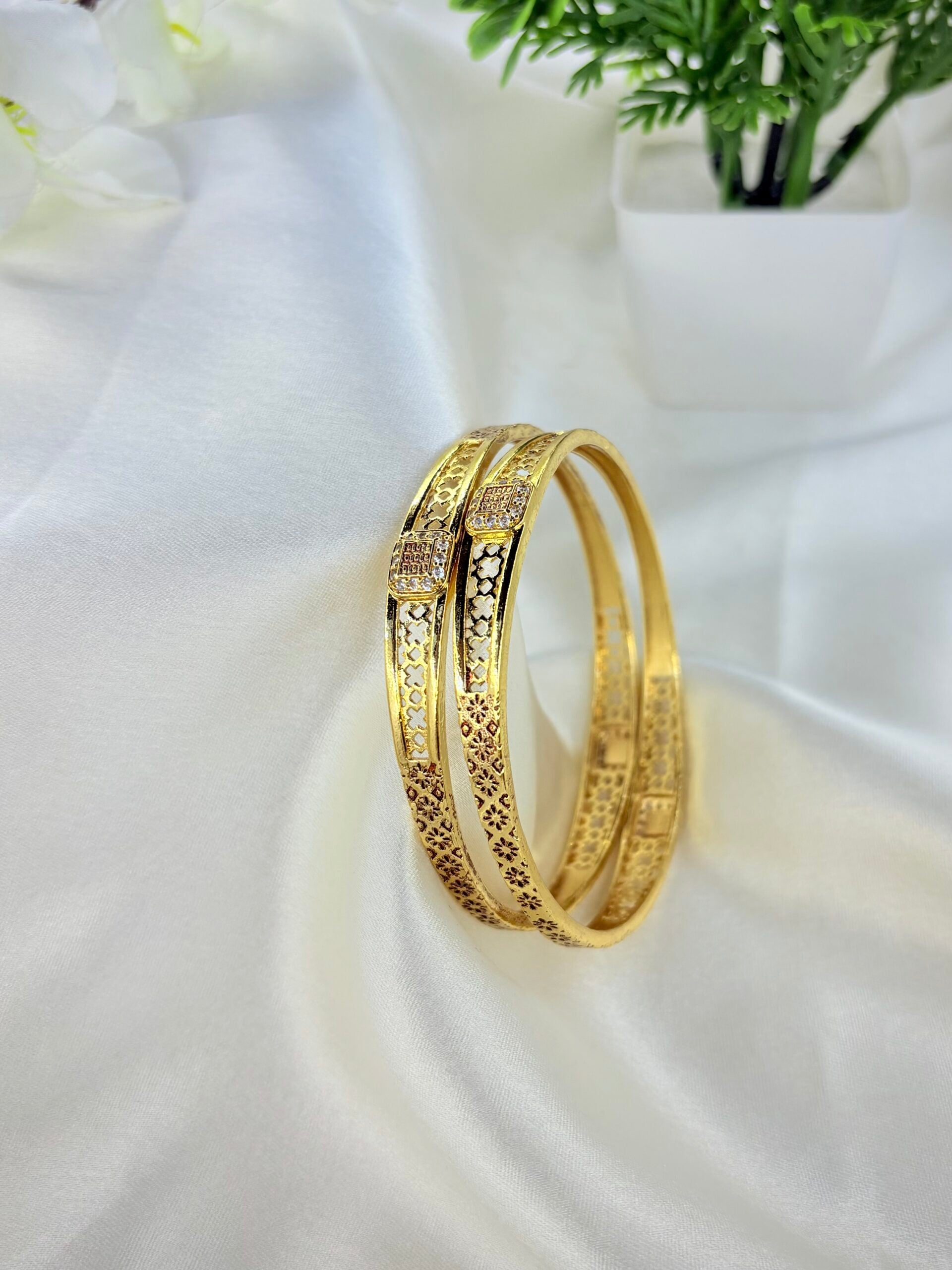 Classic charm bangles image 0