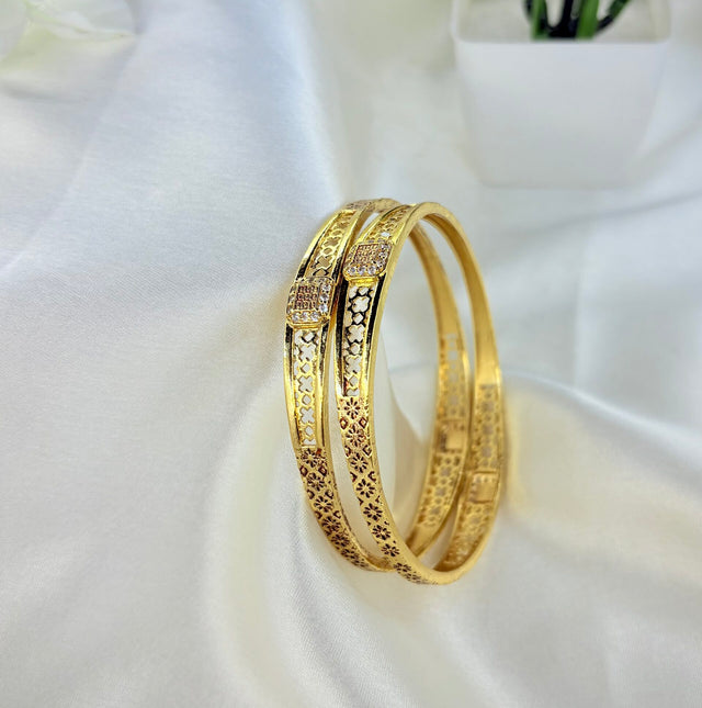 Classic charm bangles image 0