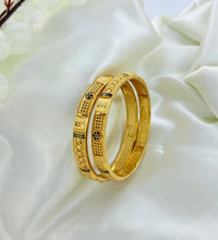 Chahat bangles image 0