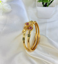 Shine premium bangles image 0