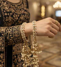 Classy jhoola pearl bangles(one hand) image 0