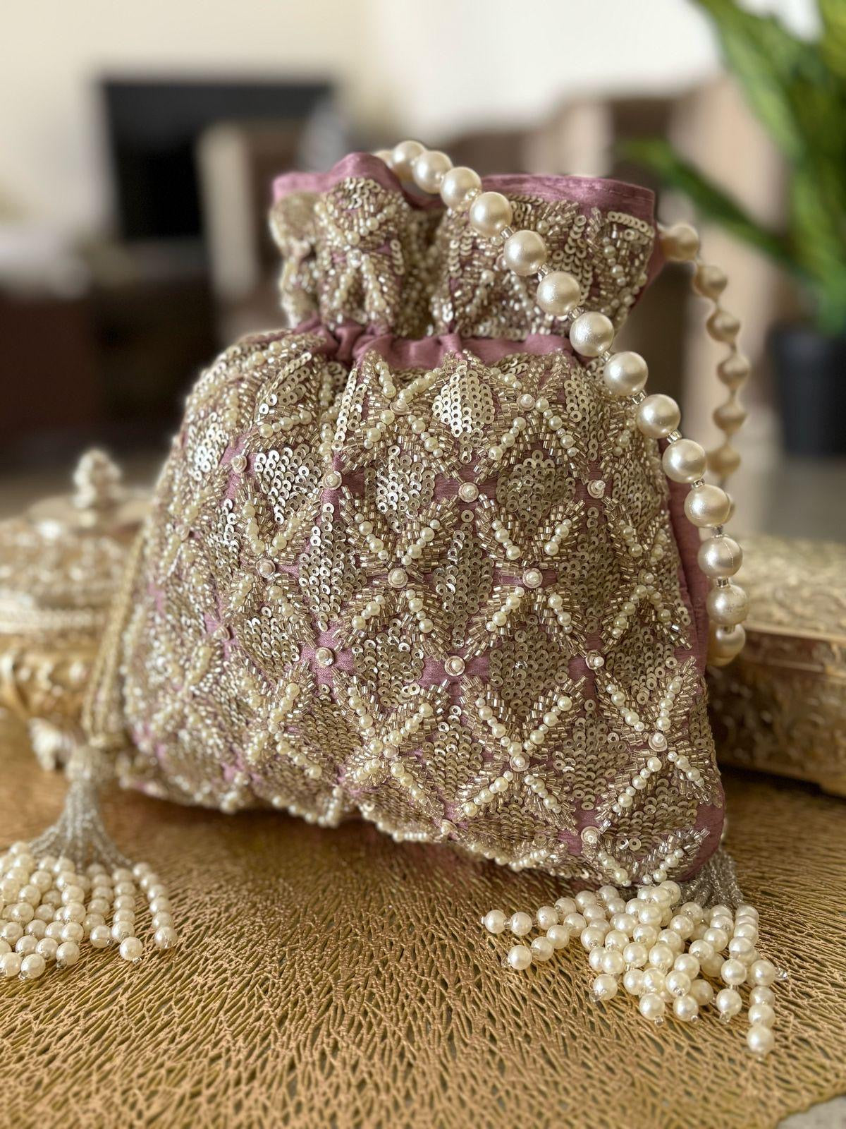 Zari charm potli image 1