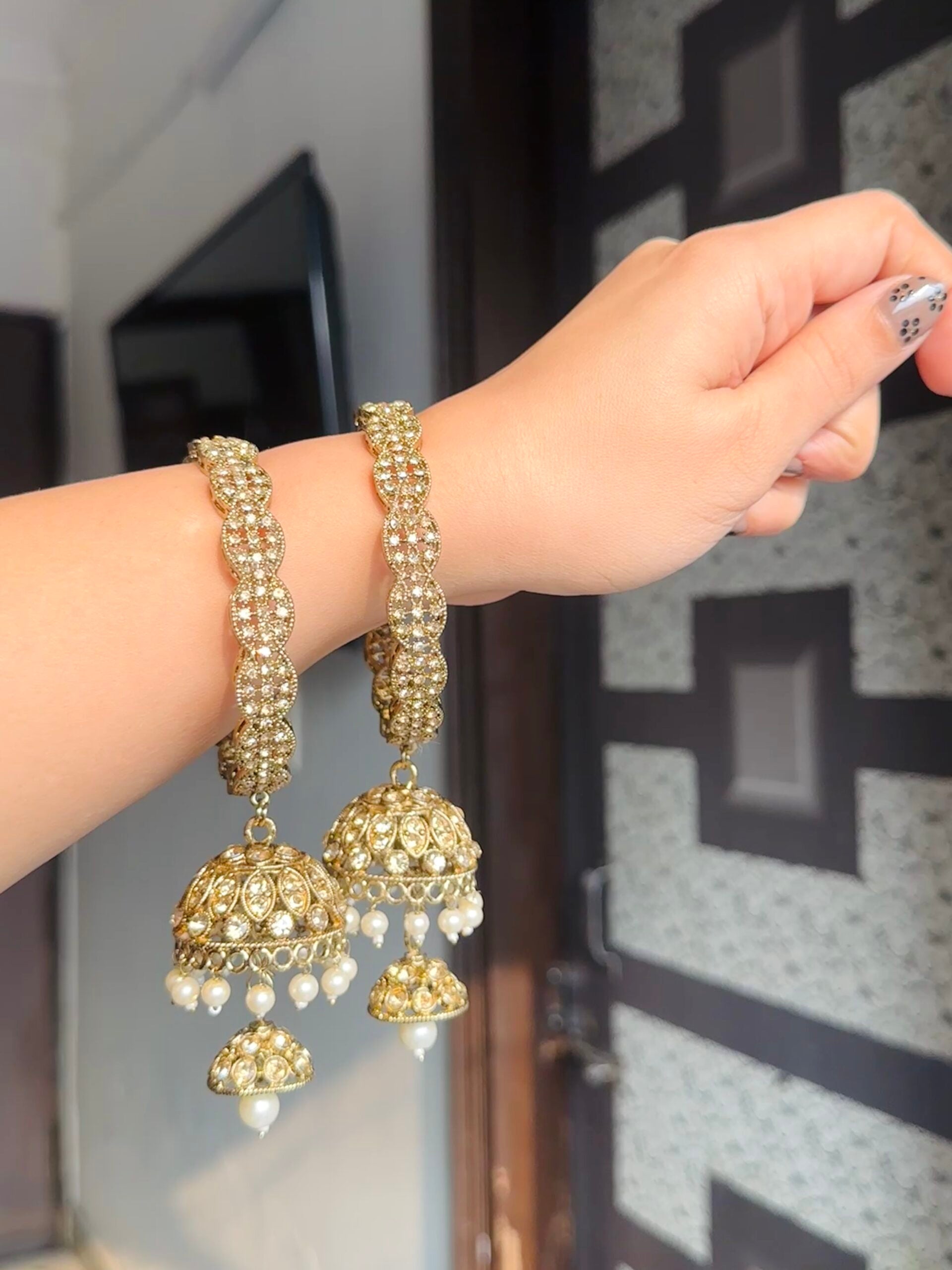 Classy drop antique jhumka image 0