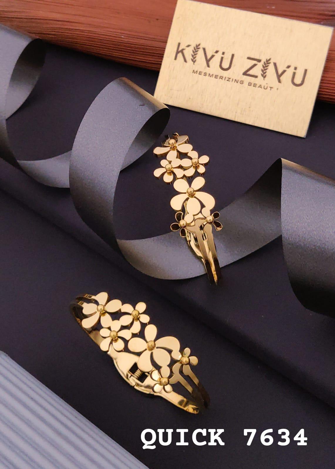Gold Plated Chic Floral Bracelet image 0