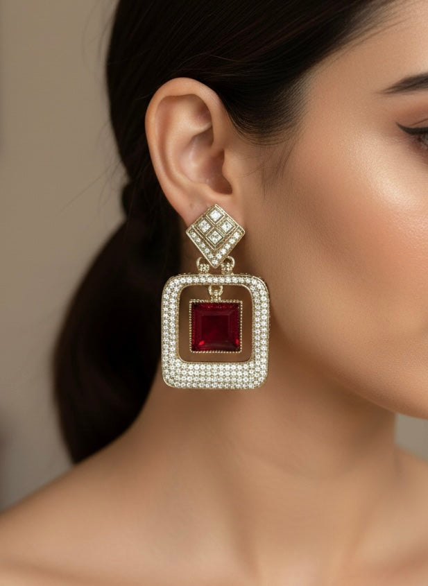 ZIRCONIA EARRINGS - Mehroon image