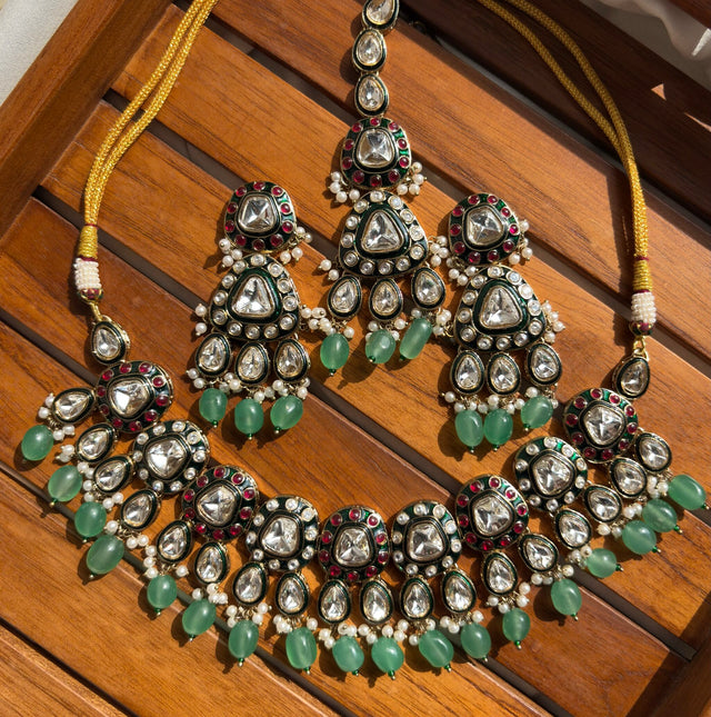 NAZARA NECKLACE (MINT)