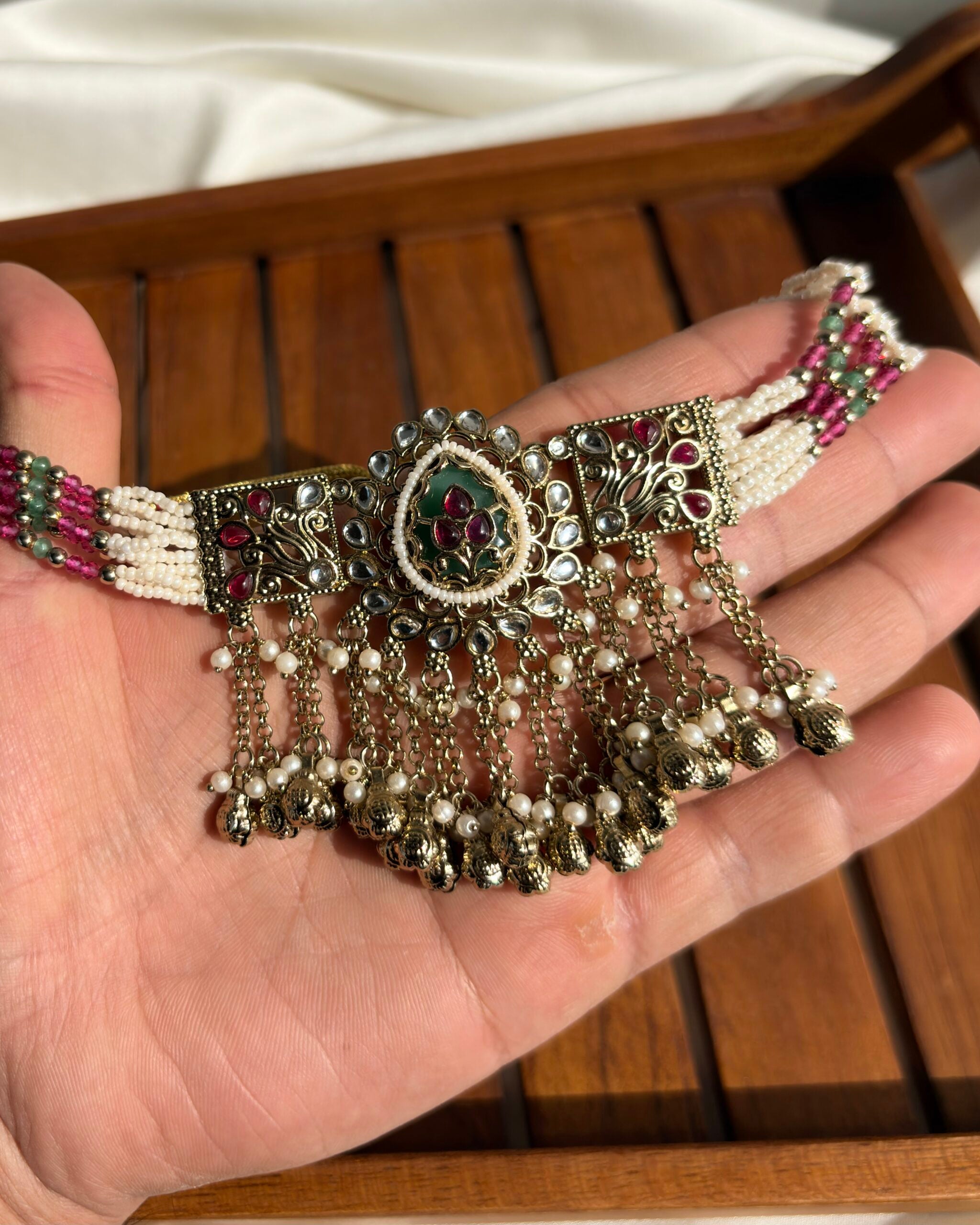IRAAHI NECKLACE