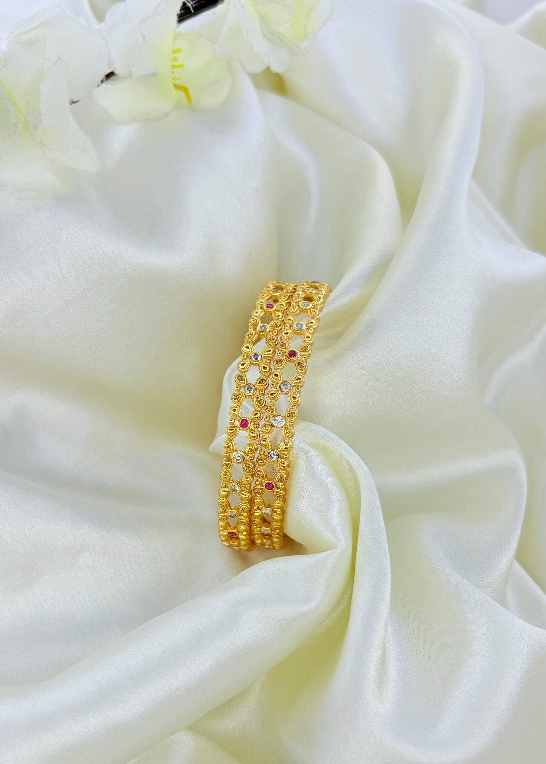 Abha necklace image 1