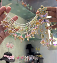 Pestal bloom earrings image 0