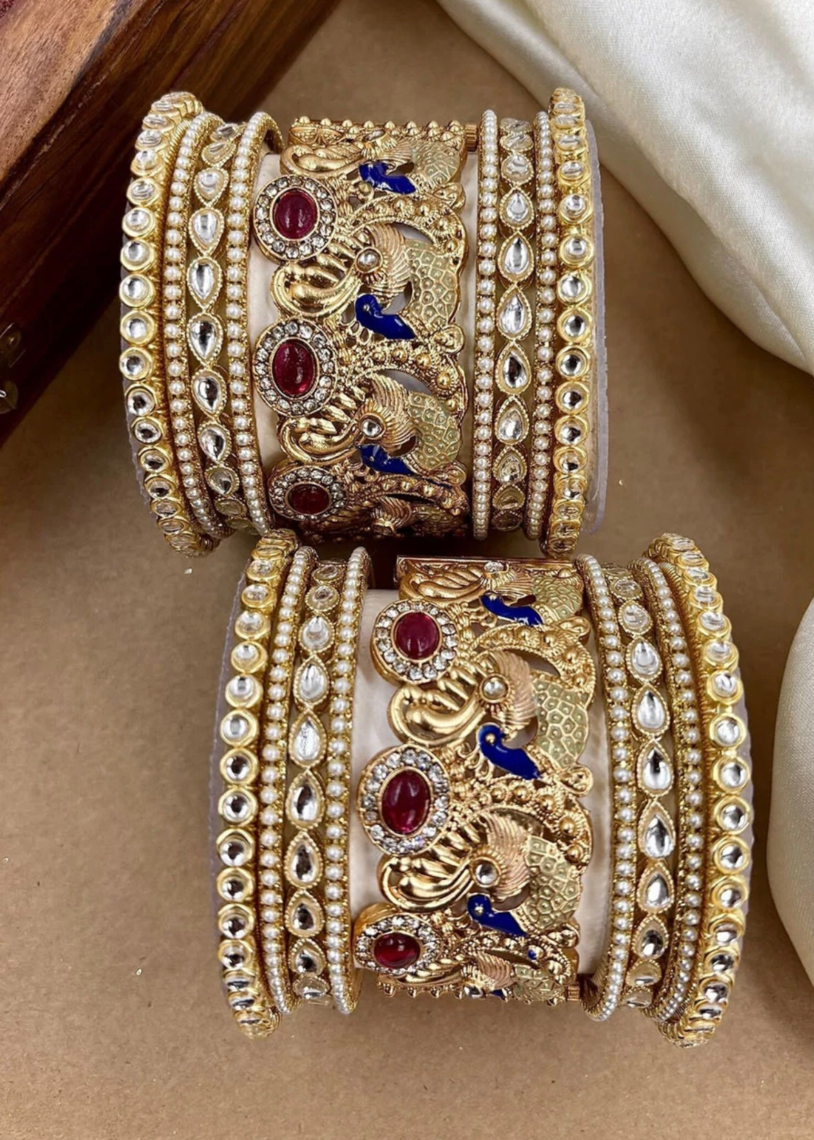 Peacock rajwada bangle set image 2