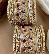 Peacock rajwada bangle set image 2