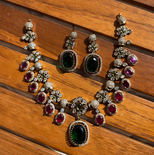 GULZAAR NECKLACE (AD) image 1