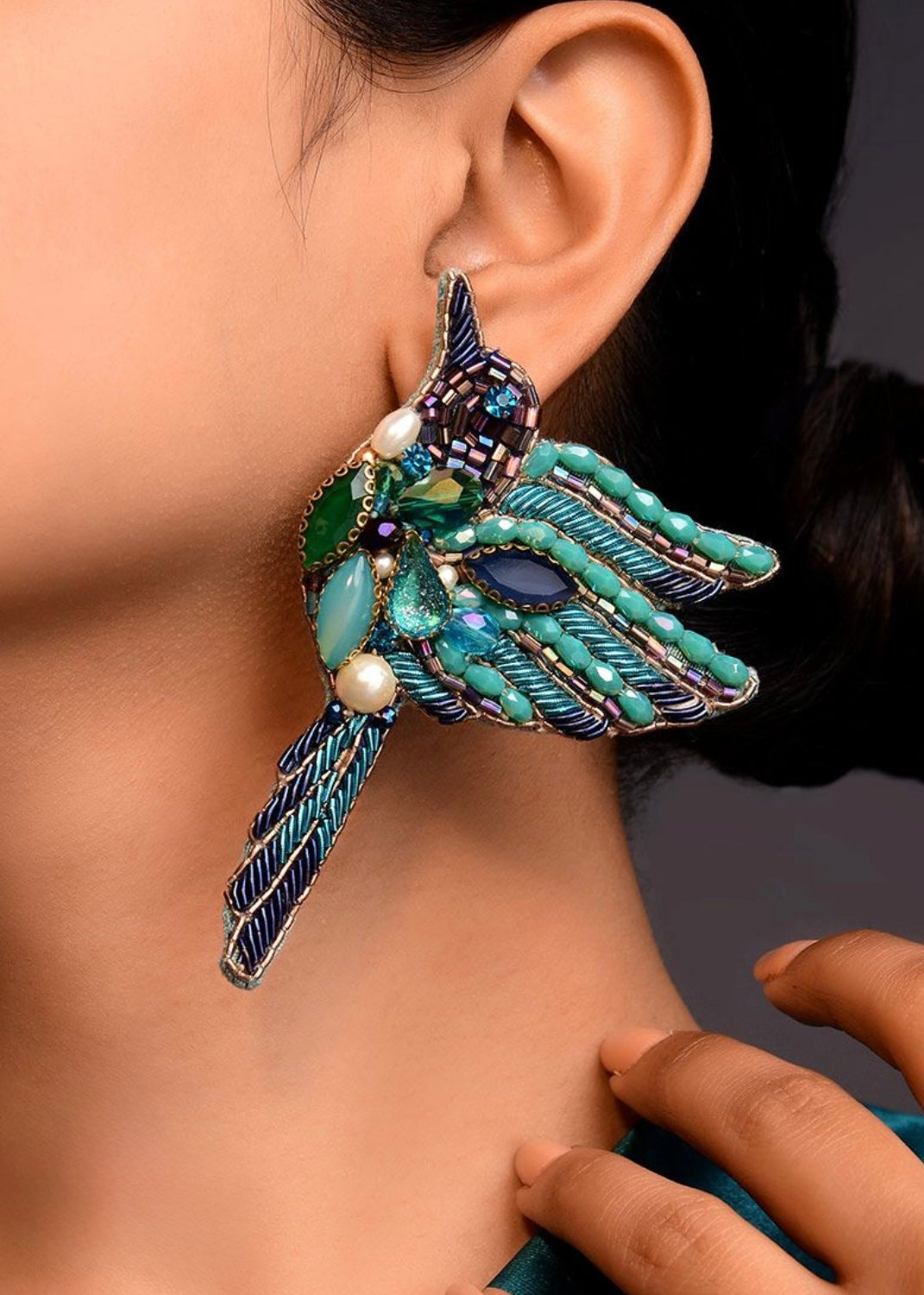 Iris earring image 1
