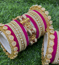 Rajwada laxmi bangle set image 1