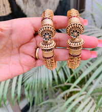 Openable screw floral bangle image 1
