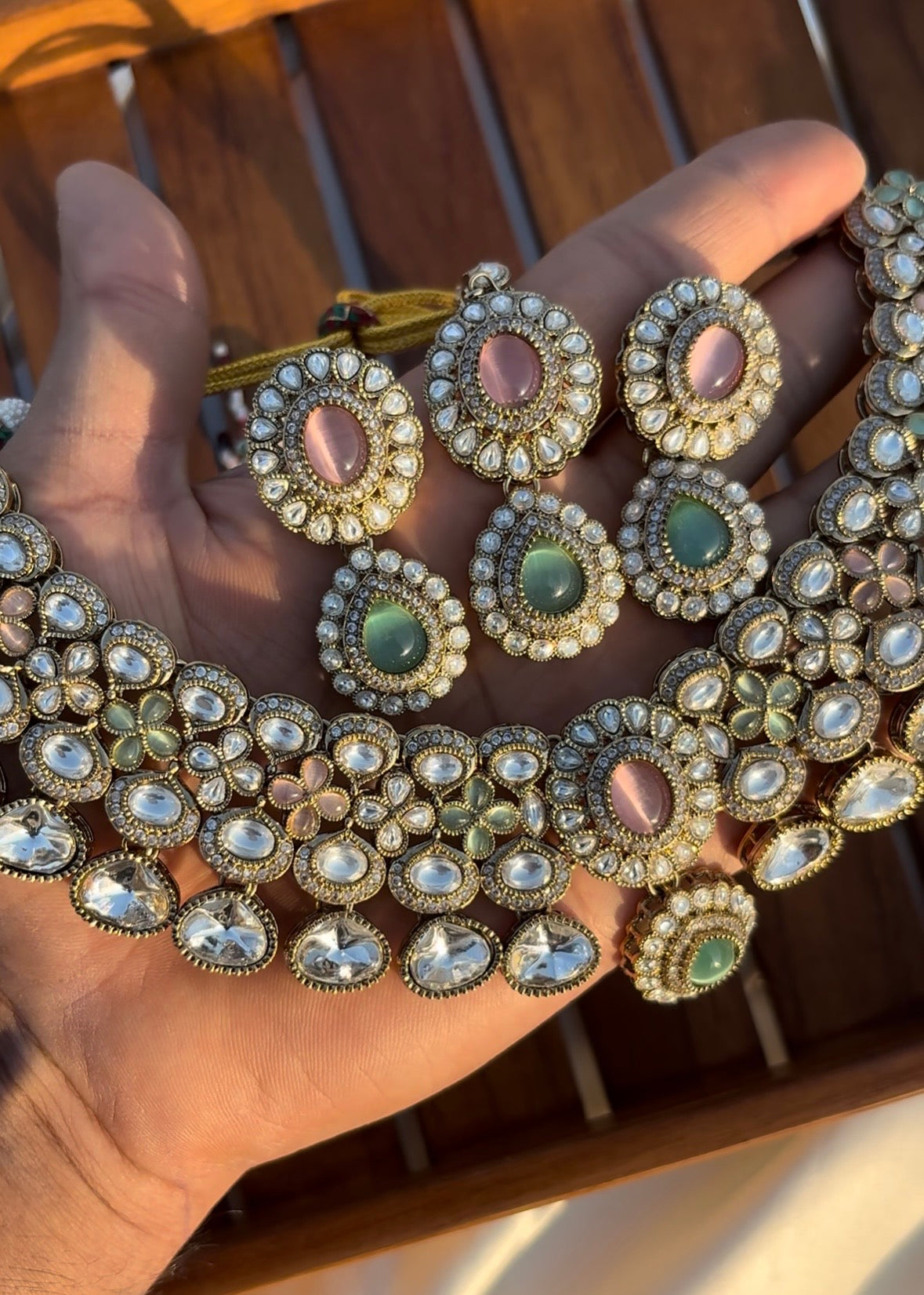 AARZU NECKLACE image 1