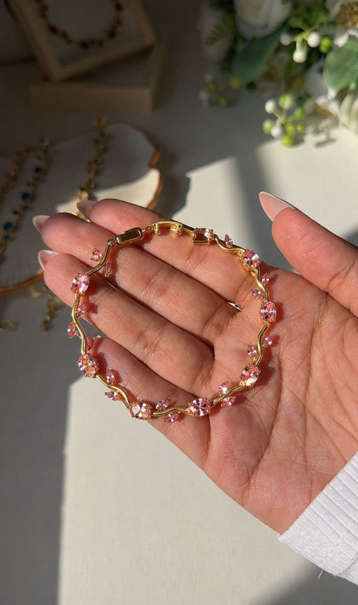 Tulip bracelet - pink image