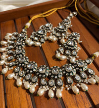 NAZARA NECKLACE SET image 2