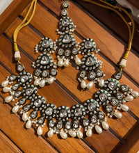 NAZARA NECKLACE SET image 0