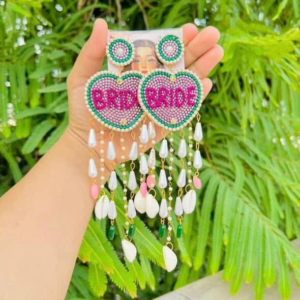 Love earrings - bride image