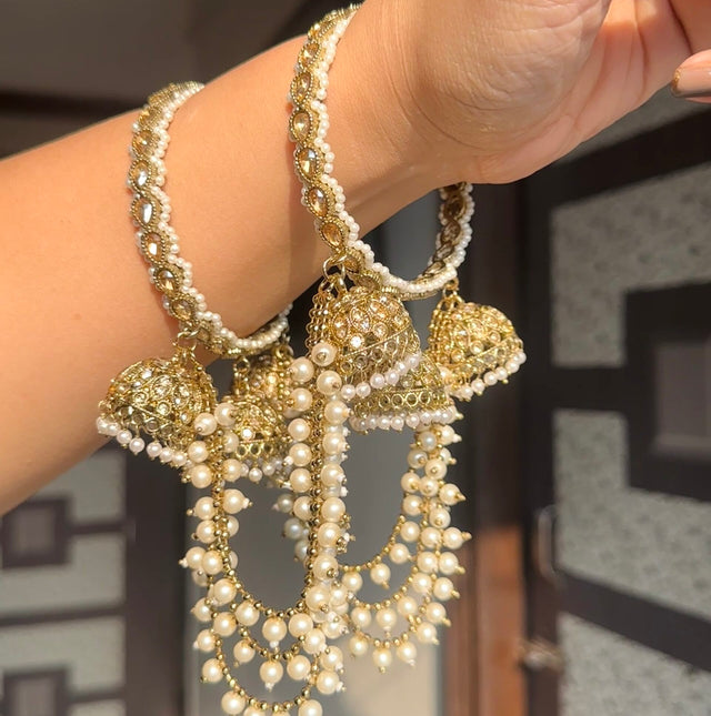 Classy bridal tripple jhumka bangles(one hand) image 0