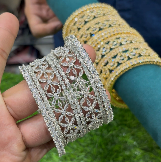 AD  bangle set image 0