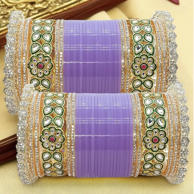 Classy kundan bangle set
