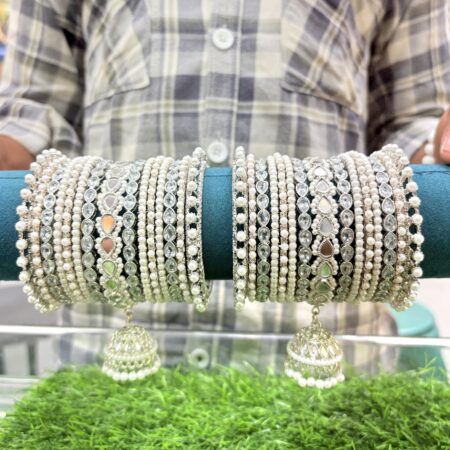 Golden and white ad set