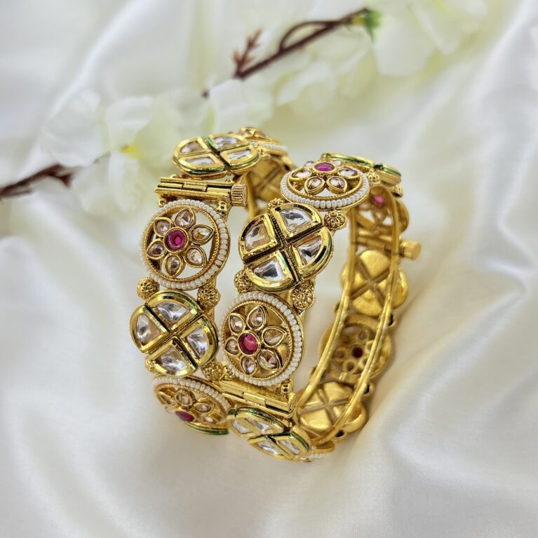 Kundan brass bangles