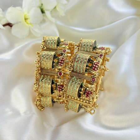 Zewar e mahal bangles
