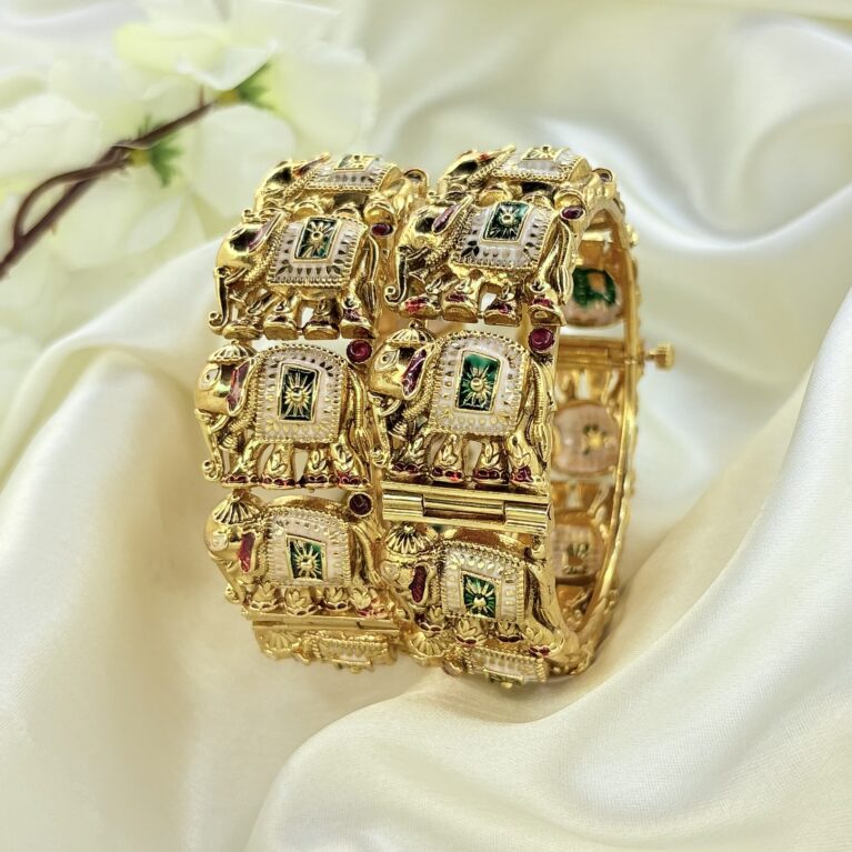 Gaj elegant bangles