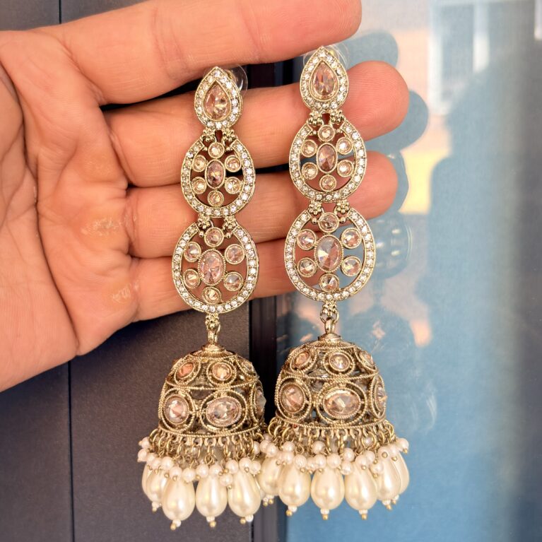 Rajwada beed jhumka earrings